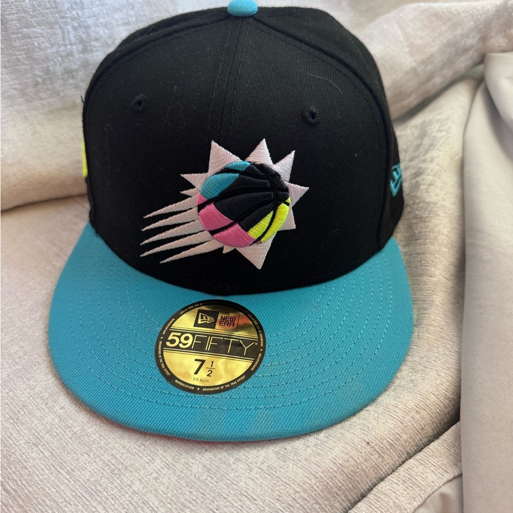 Phoenix Suns New Era Black Vice Black 59Fifty Fitted hat, size 7 1/2, New
